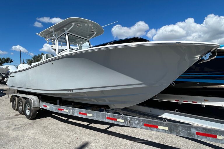 2019 Sportsman Open 282 Center Console