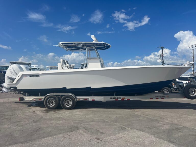 2021 Contender 32 ST