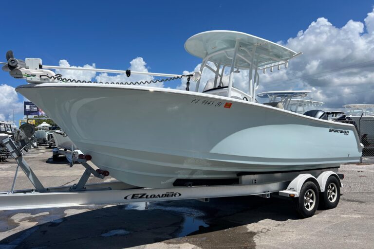 2021 Sportsman Open 232 Center Console