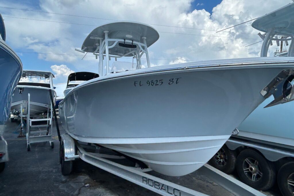 2021 Sportsman Open 232 Center Console