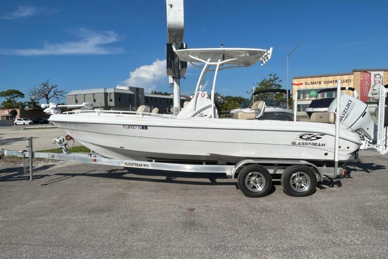 2022 Glasstream 240 CCX