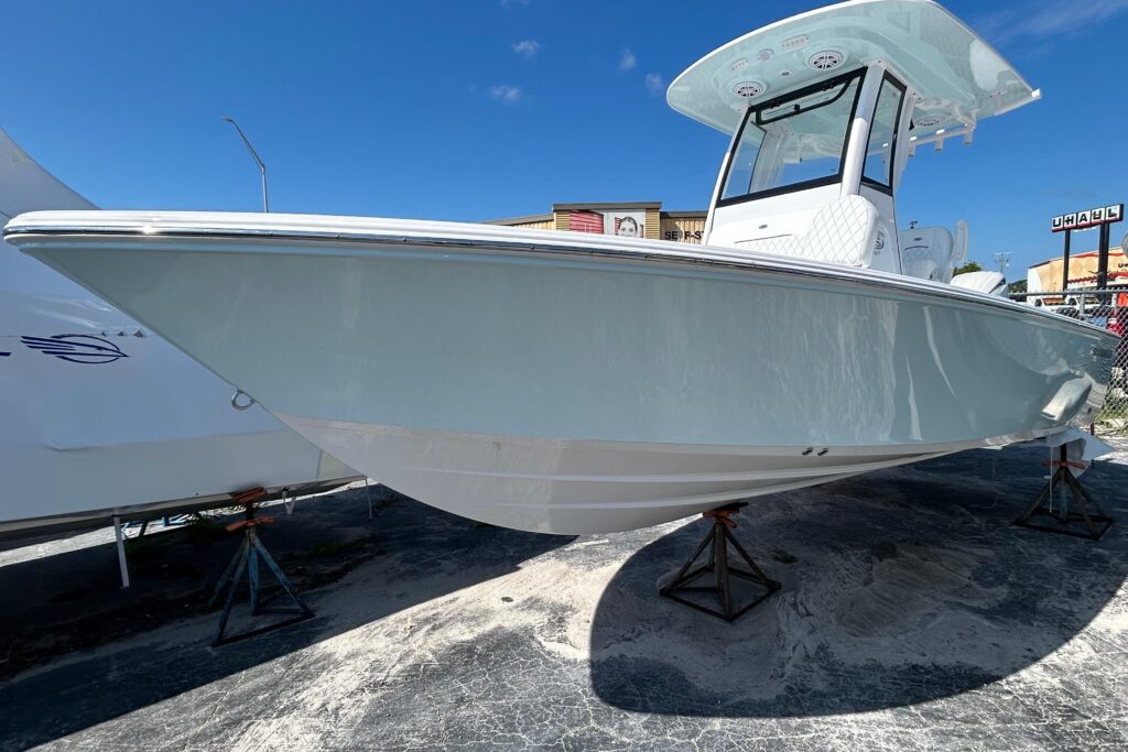 2025 Sportsman Masters 227 Bay Boat