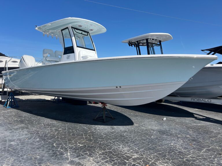 2025 Sportsman Masters 267OE Bay Boat