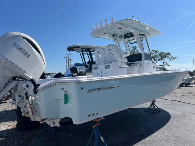 2025 Sportsman Masters 267OE Bay Boat