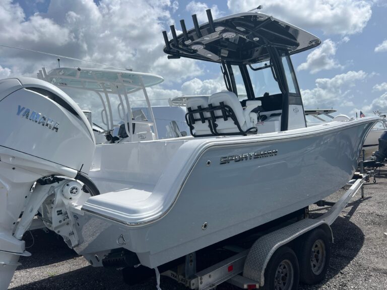 2025 Sportsman Open 232 Center Console