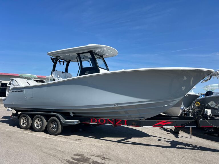 2025 Sportsman Open 282 Center Console