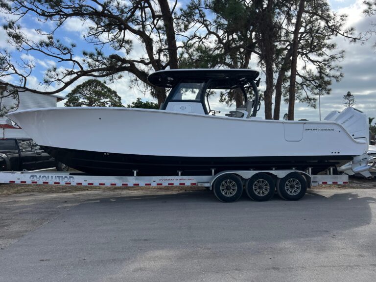 2025 Sportsman Open 322 Center Console