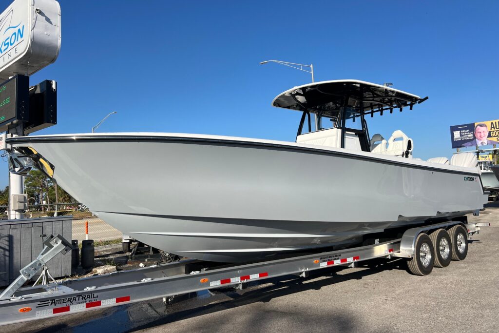 2026 Contender 35 ST