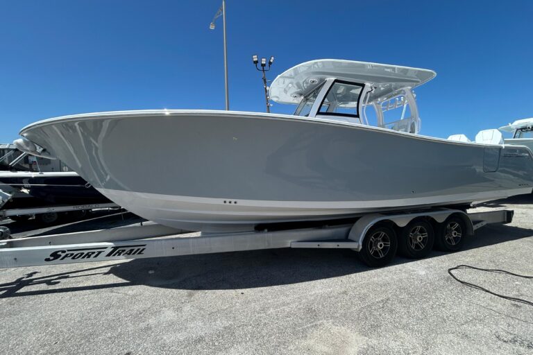 2026 Sportsman Heritage 321 Center Console