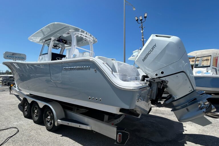 2026 Sportsman Heritage 321 Center Console
