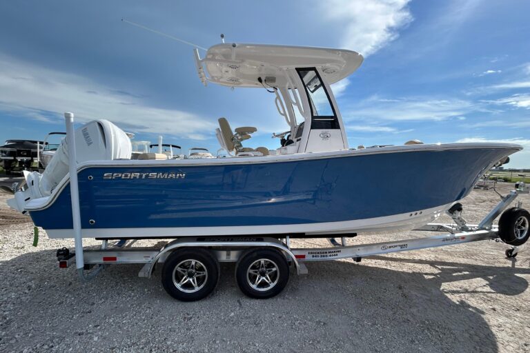 2026 Sportsman Open 232 Center Console