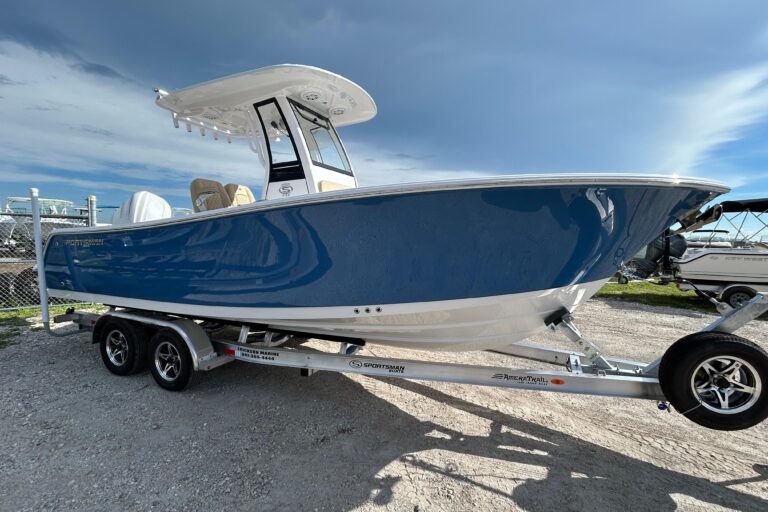 2026 Sportsman Open 232 Center Console