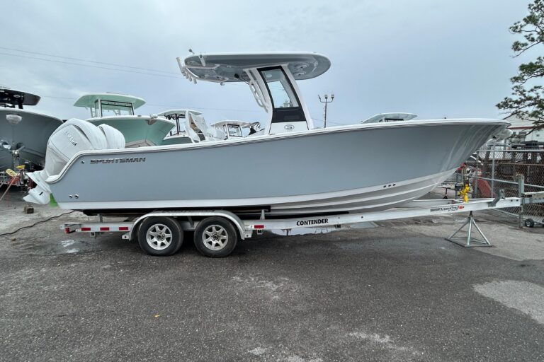 2026 Sportsman Open 252 Center Console
