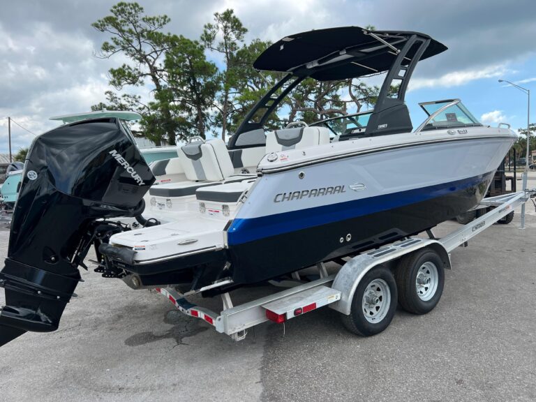 2023 Chaparral 250 OSX