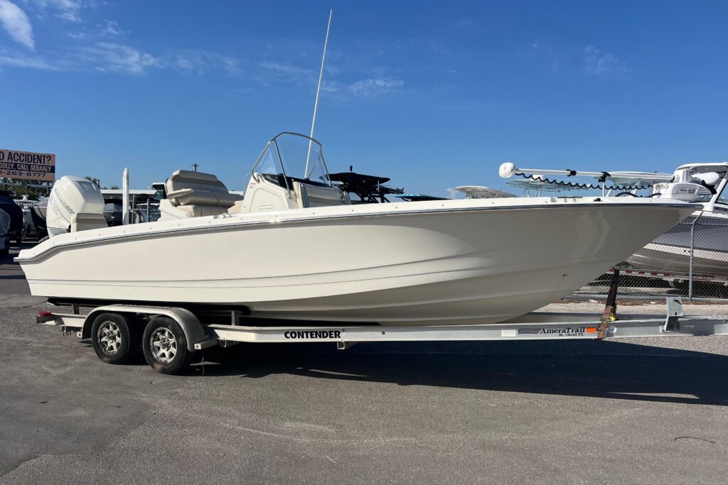 2021 Boston Whaler 250 Dauntless
