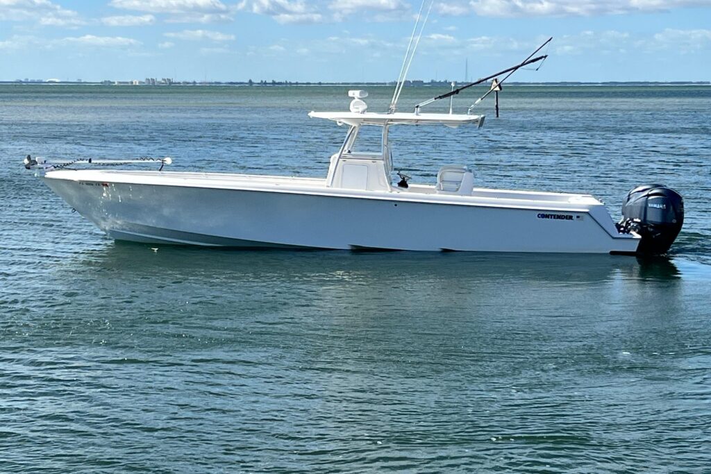 2023 Contender 39 ST