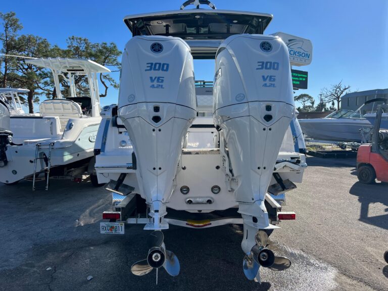 2025 Chaparral 310 OSX