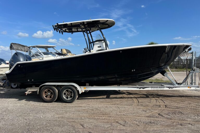2017 Sportsman Heritage 251 Center Console