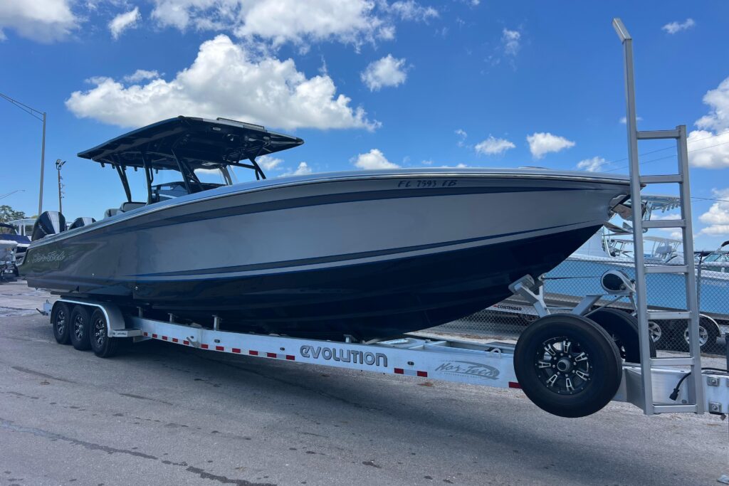 2022 Nor-Tech 390 Sport Center Console