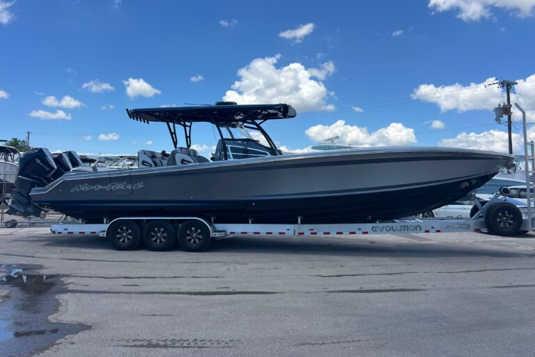 2022 Nor-Tech 390 Sport Center Console