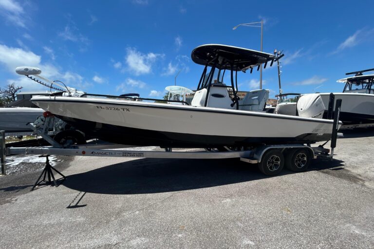 2022 Pathfinder 2600 TRS