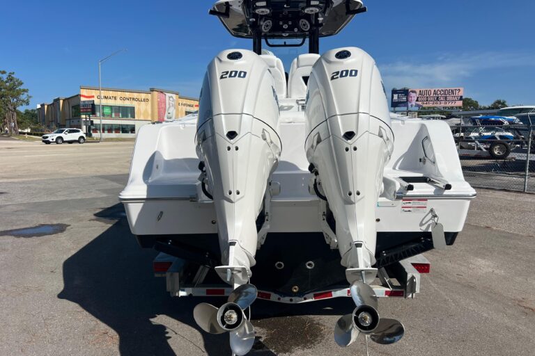 2026 Sportsman Open 262 Center Console