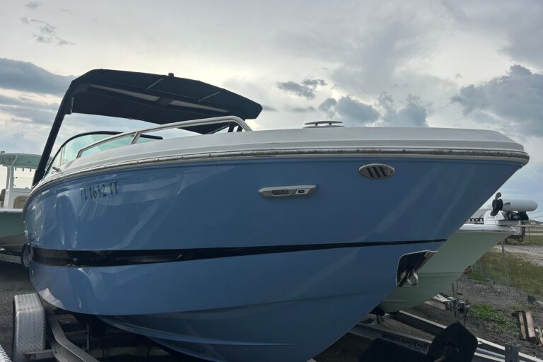2023 Chaparral 250 OSX